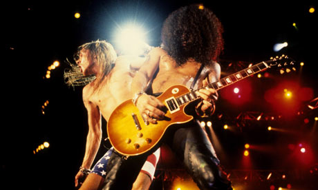 Source: https://chewiesconcerts.wordpress.com/2012/02/01/dec-28-91-guns-n-roses-florida-suncoast-dome-st-petersburg-fl/